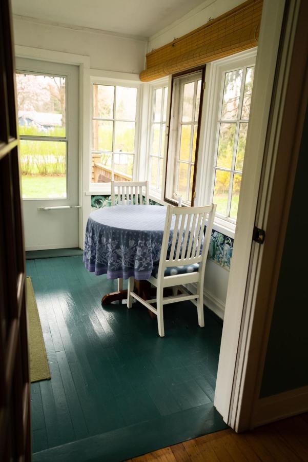 Union Pier Garden Grove Inn Bed And Breakfast المظهر الخارجي الصورة