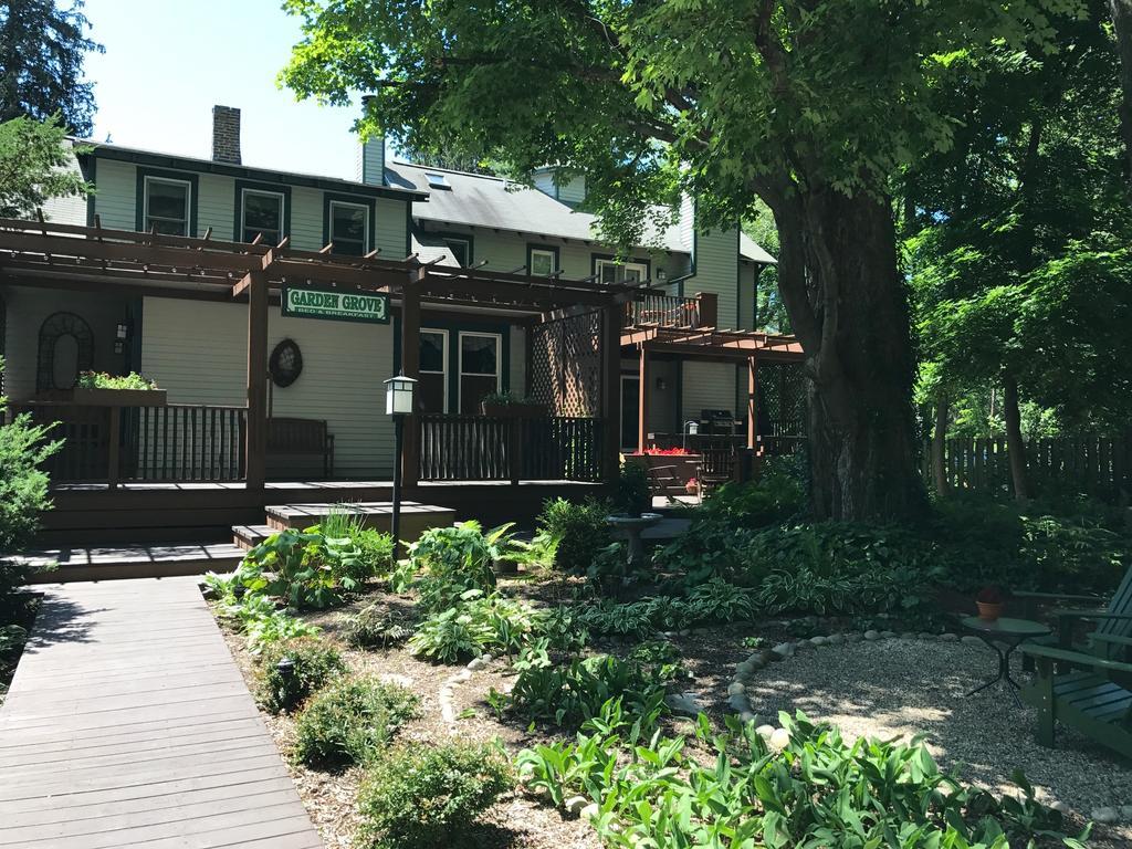 Union Pier Garden Grove Inn Bed And Breakfast المظهر الخارجي الصورة